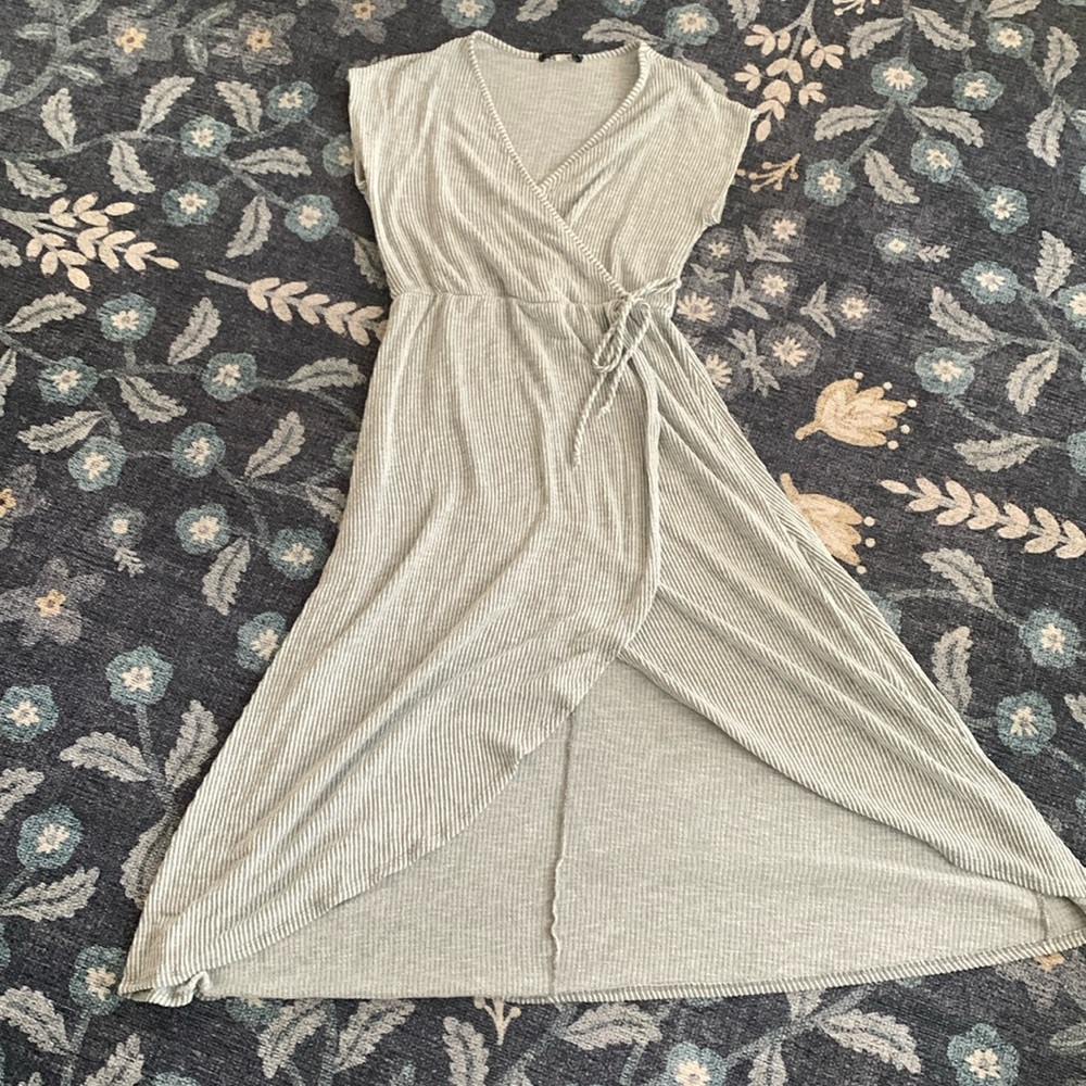 Caution to the Wind Jersey Knit Wrap Maxi Dress (Medium)
